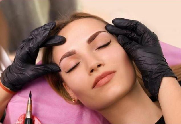 Consulenza gratuita spazio alle domande trucco semipermanente